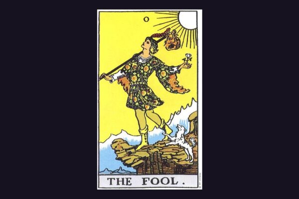 How to Cleanse and Bond With a New Tarot Deck
