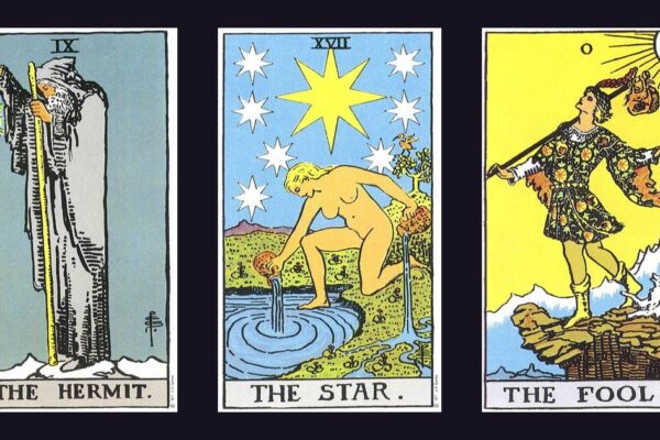 Tarot Spreads for Self-Discovery: Beyond Basic Readings